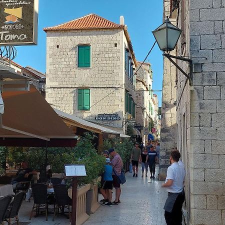 Apartments Old Town Trogir Bagian luar foto
