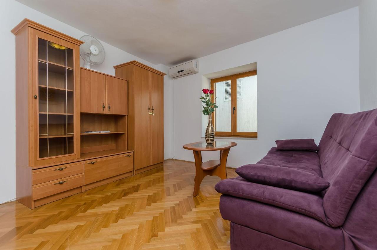 Apartments Old Town Trogir Bagian luar foto
