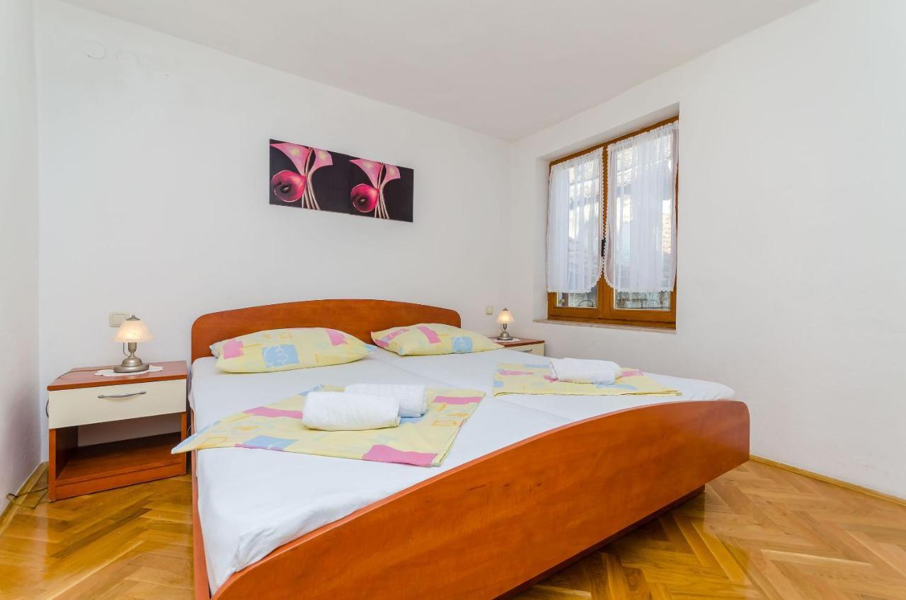 Apartments Old Town Trogir Bagian luar foto
